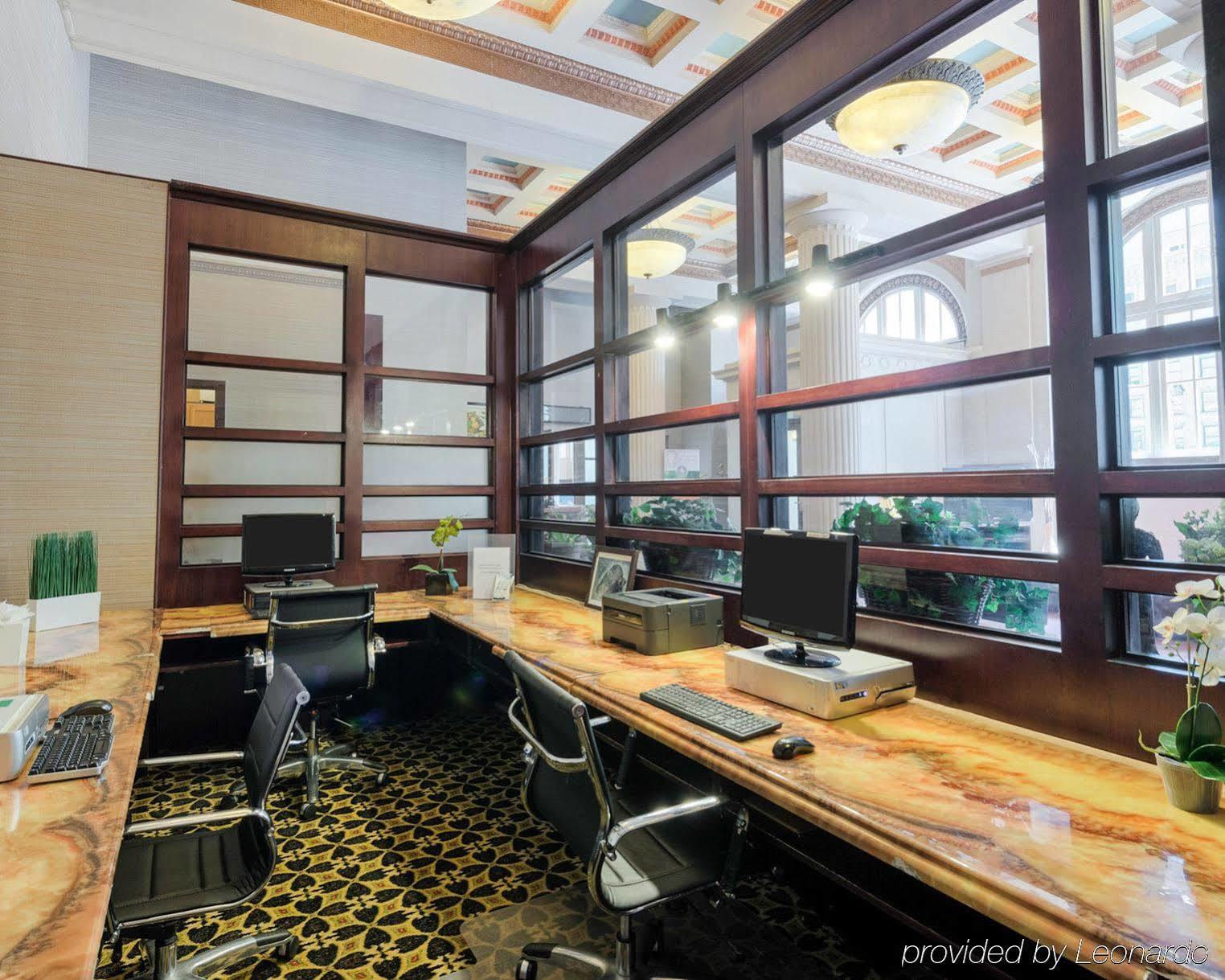 Baltimore Plaza Hotel Екстер'єр фото